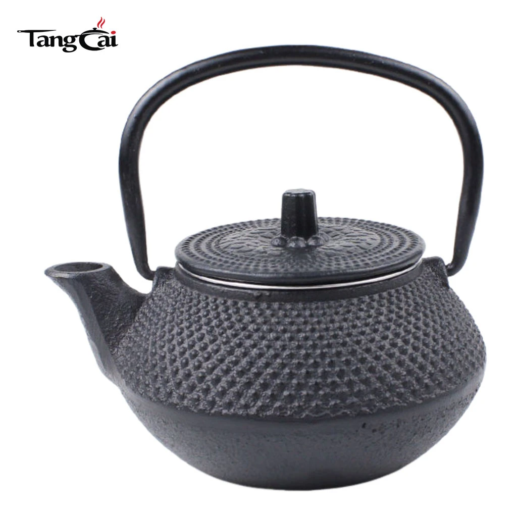 Th&eacute;i&egrave;re en fonte multi-usage de 600&nbsp;ml pour faire bouillir et infuser le th&eacute;