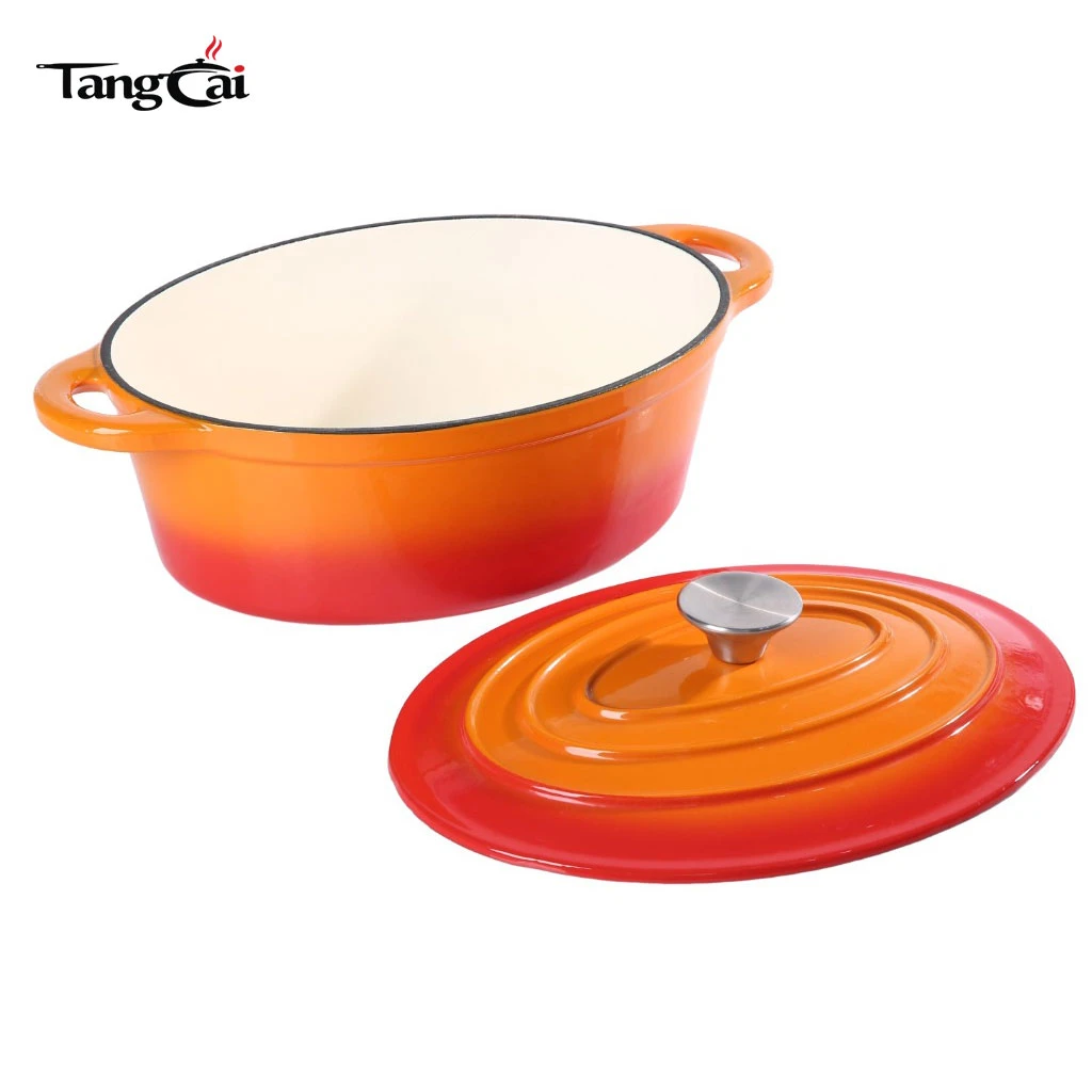 Grand faitout en fonte &eacute;maill&eacute;e ovale orange de 7&nbsp;litres de style classique, cocotte de taille familiale