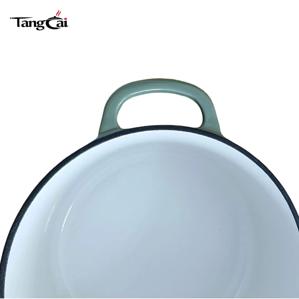 Four hollandais rond en fonte &eacute;maill&eacute;e de 5,5&nbsp;QT au design moderne avec poign&eacute;es plus larges